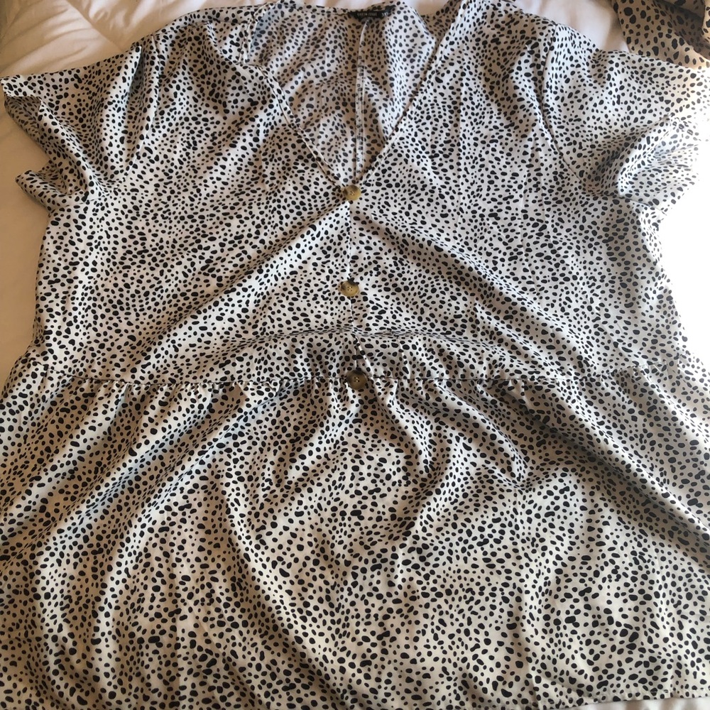 Women’s top.